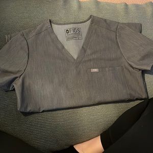 EUC Figs⭐️ scrub set size small ⭐️💕 no flaws or damage!